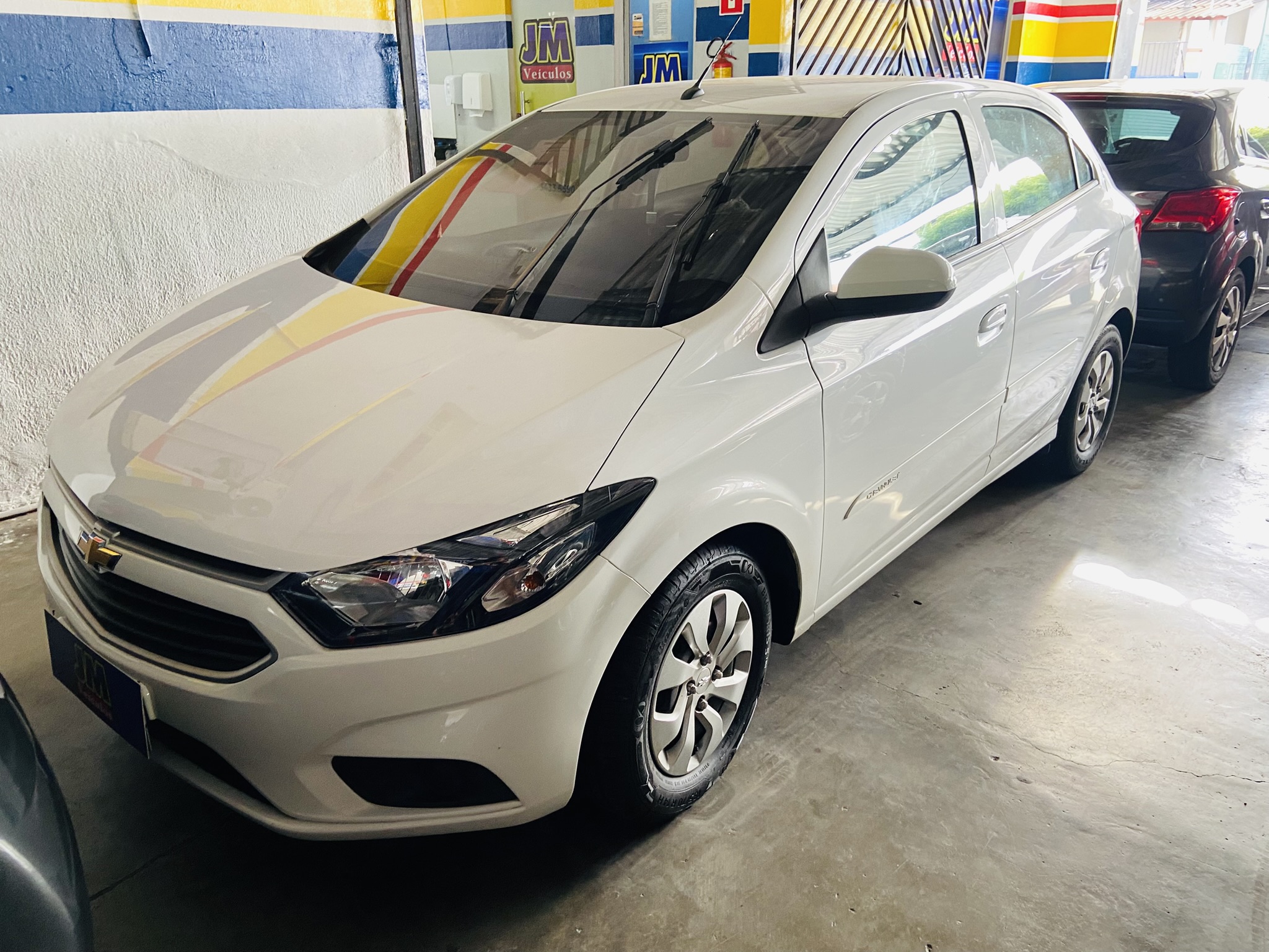  ONIX 1.0 LT